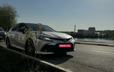Toyota Camry, 2021 год, 3 800 000 рублей, 1 фотография