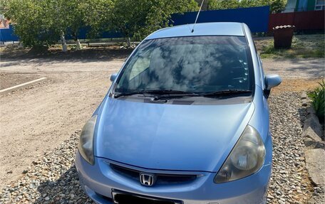 Honda Fit III, 2001 год, 525 000 рублей, 2 фотография