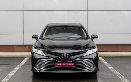 Toyota Camry, 2018 год, 3 050 000 рублей, 3 фотография