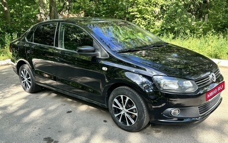 Volkswagen Polo VI (EU Market), 2011 год, 725 000 рублей, 14 фотография