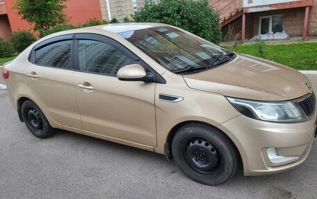 KIA Rio III рестайлинг, 2013 год, 820 000 рублей, 4 фотография