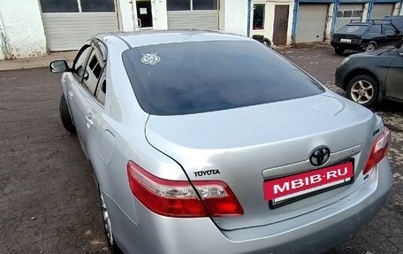 Toyota Camry, 2006 год, 1 350 000 рублей, 2 фотография