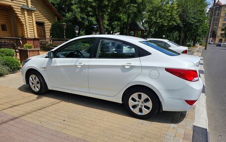 Hyundai Solaris II рестайлинг, 2016 год, 1 100 000 рублей, 5 фотография