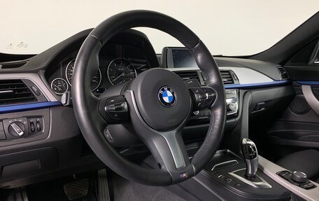 BMW 3 серия, 2018 год, 2 990 000 рублей, 12 фотография