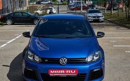 Volkswagen Golf R VII, 2012 год, 2 199 000 рублей, 2 фотография