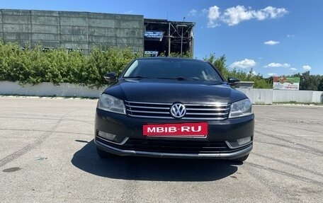 Volkswagen Passat B7, 2011 год, 1 200 000 рублей, 3 фотография