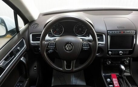 Volkswagen Touareg III, 2016 год, 3 410 000 рублей, 15 фотография