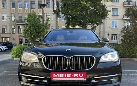 BMW 7 серия, 2014 год, 2 777 000 рублей, 3 фотография