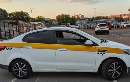 KIA Rio III рестайлинг, 2013 год, 730 000 рублей, 3 фотография