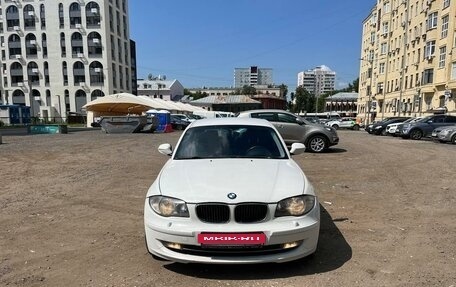 BMW 1 серия, 2010 год, 730 000 рублей, 4 фотография