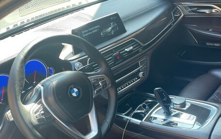 BMW 7 серия, 2016 год, 4 550 000 рублей, 6 фотография