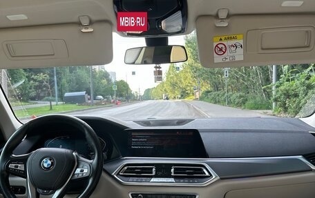 BMW X5, 2019 год, 5 400 000 рублей, 9 фотография