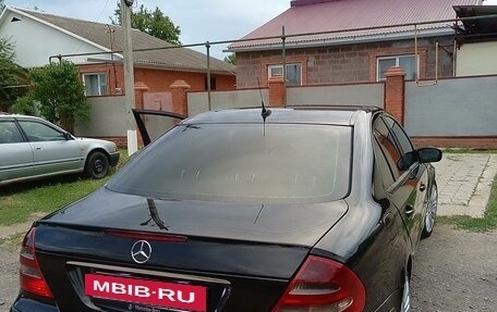Mercedes-Benz E-Класс, 2004 год, 1 250 000 рублей, 5 фотография
