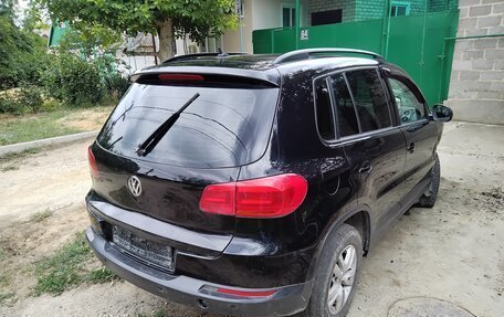 Volkswagen Tiguan I, 2011 год, 460 000 рублей, 3 фотография