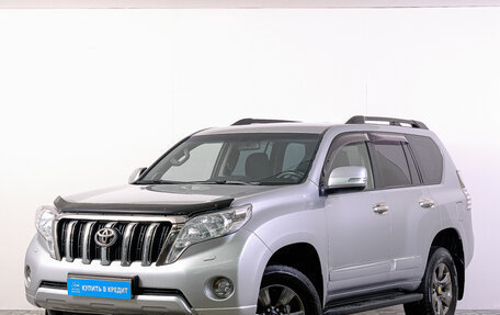 Toyota Land Cruiser Prado 150 рестайлинг 2, 2013 год, 3 599 000 рублей, 3 фотография