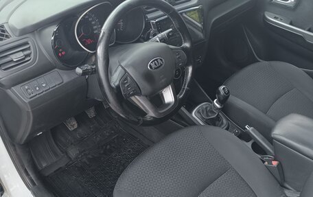 KIA Rio III рестайлинг, 2014 год, 810 000 рублей, 5 фотография