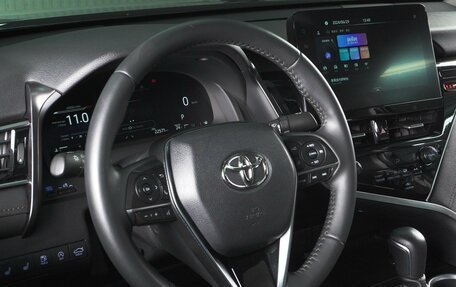 Toyota Camry, 2023 год, 3 869 000 рублей, 19 фотография