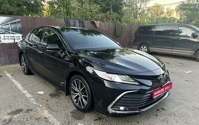 Toyota Camry, 2021 год, 4 450 000 рублей, 1 фотография