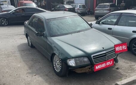 Mercedes-Benz C-Класс, 1994 год, 130 000 рублей, 2 фотография
