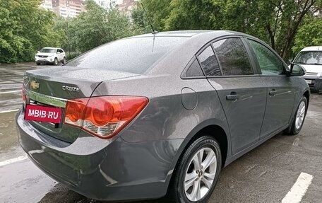 Chevrolet Cruze II, 2013 год, 799 000 рублей, 4 фотография