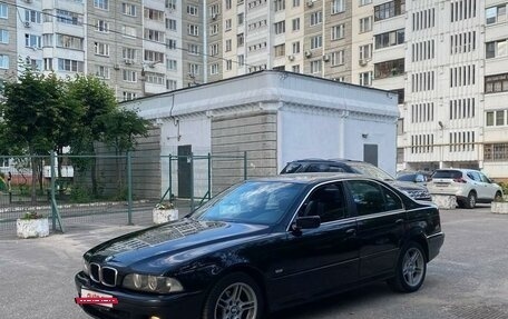 BMW 5 серия, 2003 год, 750 000 рублей, 16 фотография