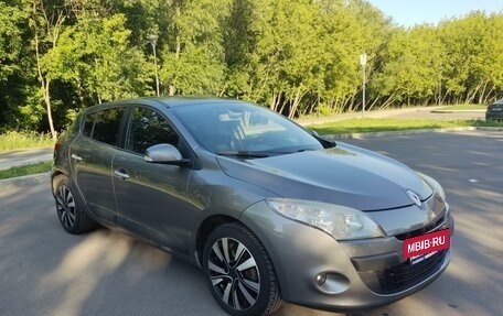 Renault Megane III, 2012 год, 869 000 рублей, 2 фотография