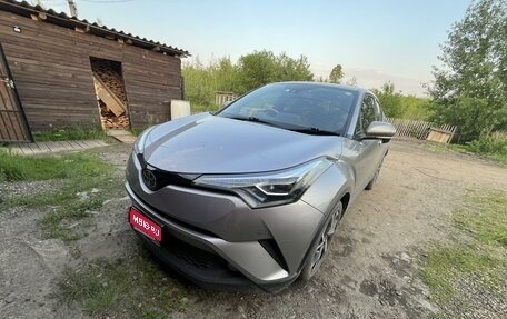 Toyota C-HR I рестайлинг, 2017 год, 2 050 000 рублей, 1 фотография