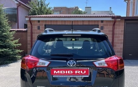Toyota RAV4, 2014 год, 2 350 000 рублей, 5 фотография
