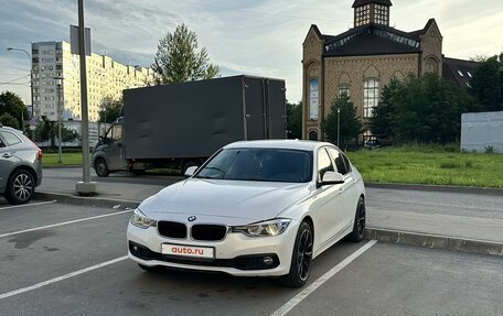 BMW 3 серия, 2018 год, 2 350 000 рублей, 4 фотография