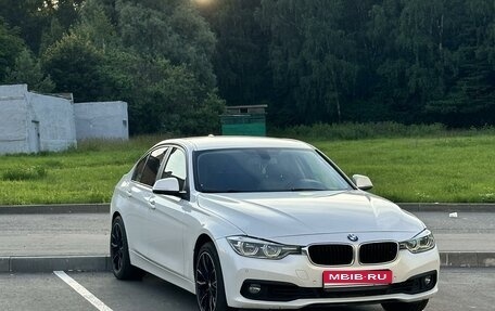 BMW 3 серия, 2018 год, 2 350 000 рублей, 6 фотография