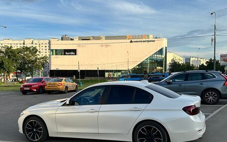 BMW 3 серия, 2018 год, 2 350 000 рублей, 13 фотография