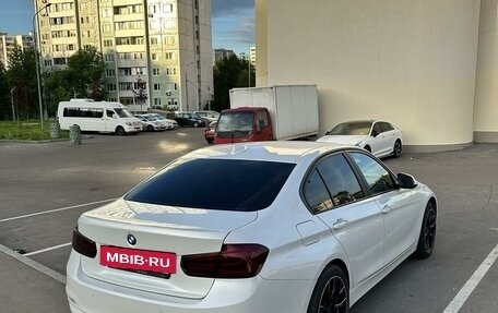 BMW 3 серия, 2018 год, 2 350 000 рублей, 11 фотография