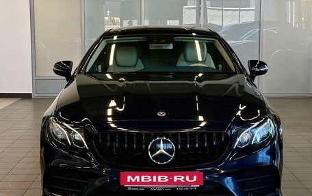 Mercedes-Benz E-Класс, 2019 год, 3 899 000 рублей, 5 фотография