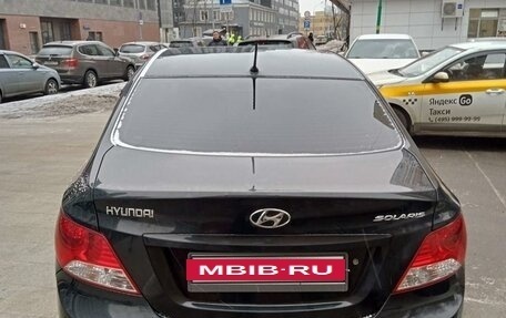 Hyundai Solaris II рестайлинг, 2013 год, 885 000 рублей, 5 фотография