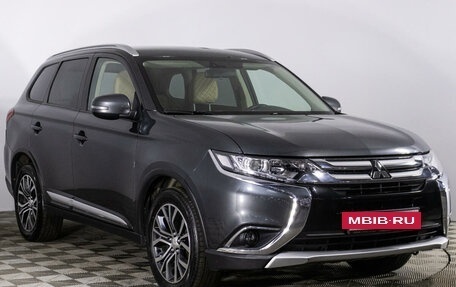 Mitsubishi Outlander III рестайлинг 3, 2018 год, 2 079 000 рублей, 3 фотография