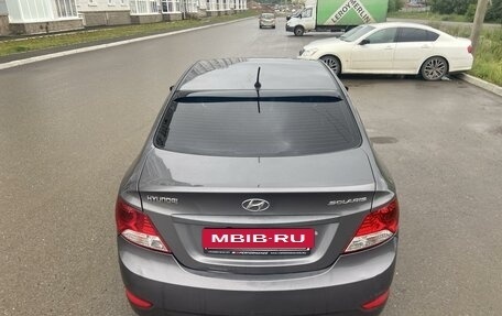 Hyundai Solaris II рестайлинг, 2011 год, 780 000 рублей, 20 фотография