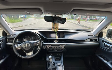 Lexus ES VII, 2016 год, 2 400 000 рублей, 11 фотография