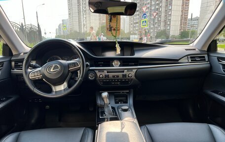 Lexus ES VII, 2016 год, 2 400 000 рублей, 18 фотография