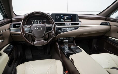 Lexus ES VII, 2019 год, 4 450 000 рублей, 6 фотография