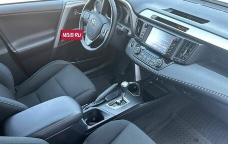 Toyota RAV4, 2018 год, 2 649 000 рублей, 15 фотография