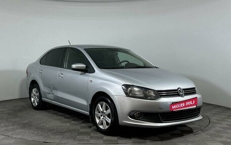 Volkswagen Polo VI (EU Market), 2013 год, 877 000 рублей, 3 фотография