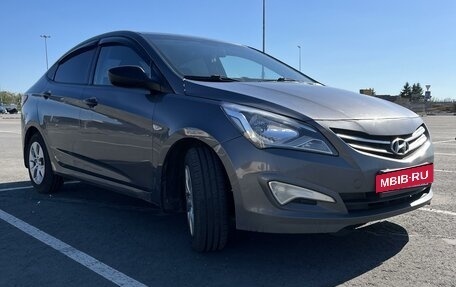 Hyundai Solaris II рестайлинг, 2014 год, 630 000 рублей, 2 фотография