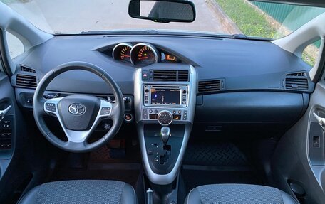 Toyota Verso I, 2012 год, 1 480 000 рублей, 16 фотография