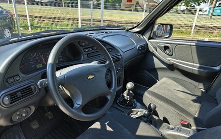 Chevrolet Niva I рестайлинг, 2009 год, 469 000 рублей, 5 фотография