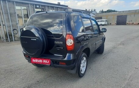 Chevrolet Niva I рестайлинг, 2014 год, 780 000 рублей, 3 фотография