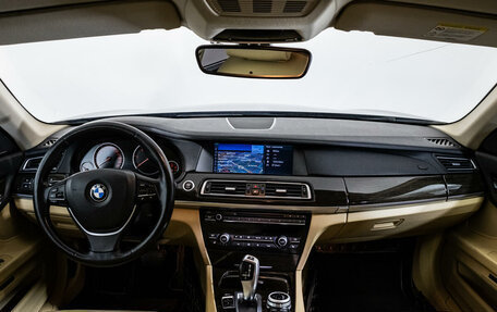 BMW 7 серия, 2011 год, 2 000 000 рублей, 13 фотография