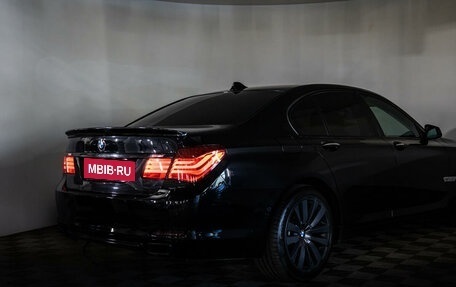BMW 7 серия, 2011 год, 2 000 000 рублей, 28 фотография