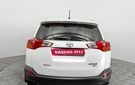 Toyota RAV4, 2014 год, 2 357 000 рублей, 6 фотография