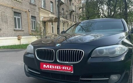 BMW 5 серия, 2013 год, 1 850 000 рублей, 8 фотография