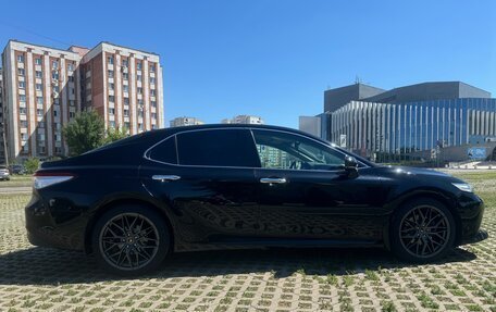 Toyota Camry, 2018 год, 3 400 000 рублей, 4 фотография